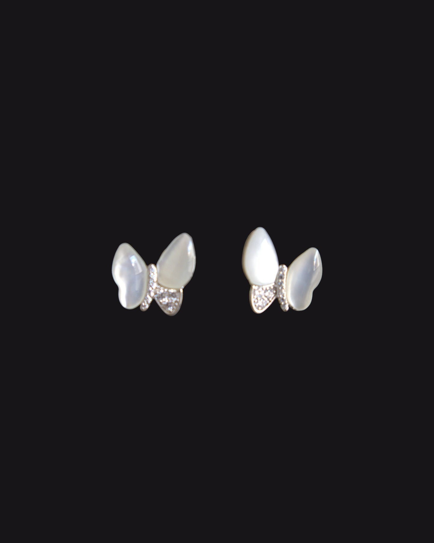 Élan Flutter Earrings