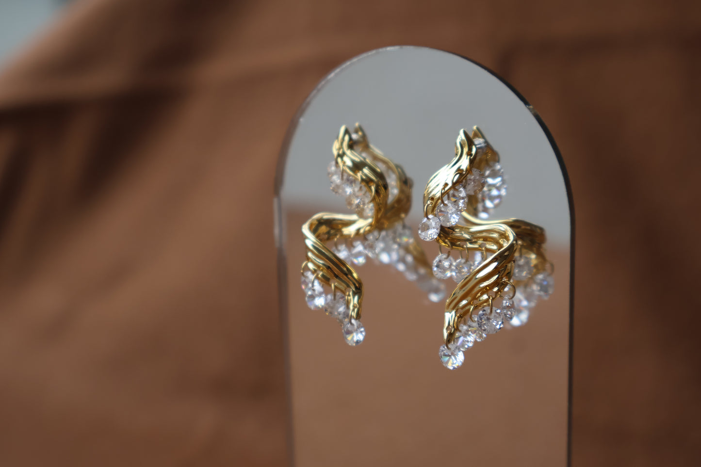 LUMINA TIDE EARRINGS