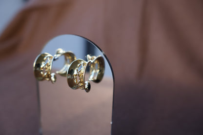 BOUND ARC HOOPS
