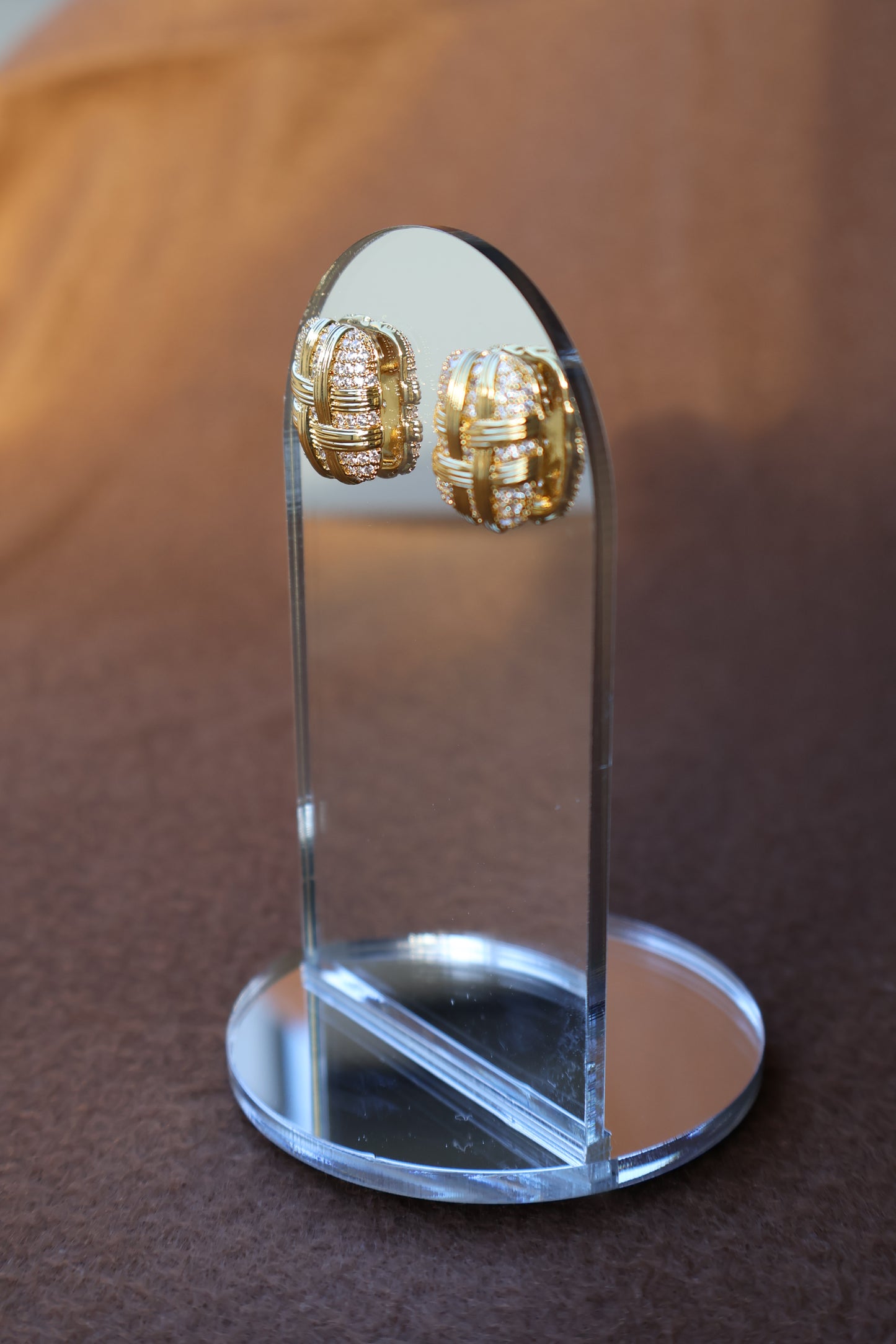 LATTICE LIGHT OVERSIZE STUDS