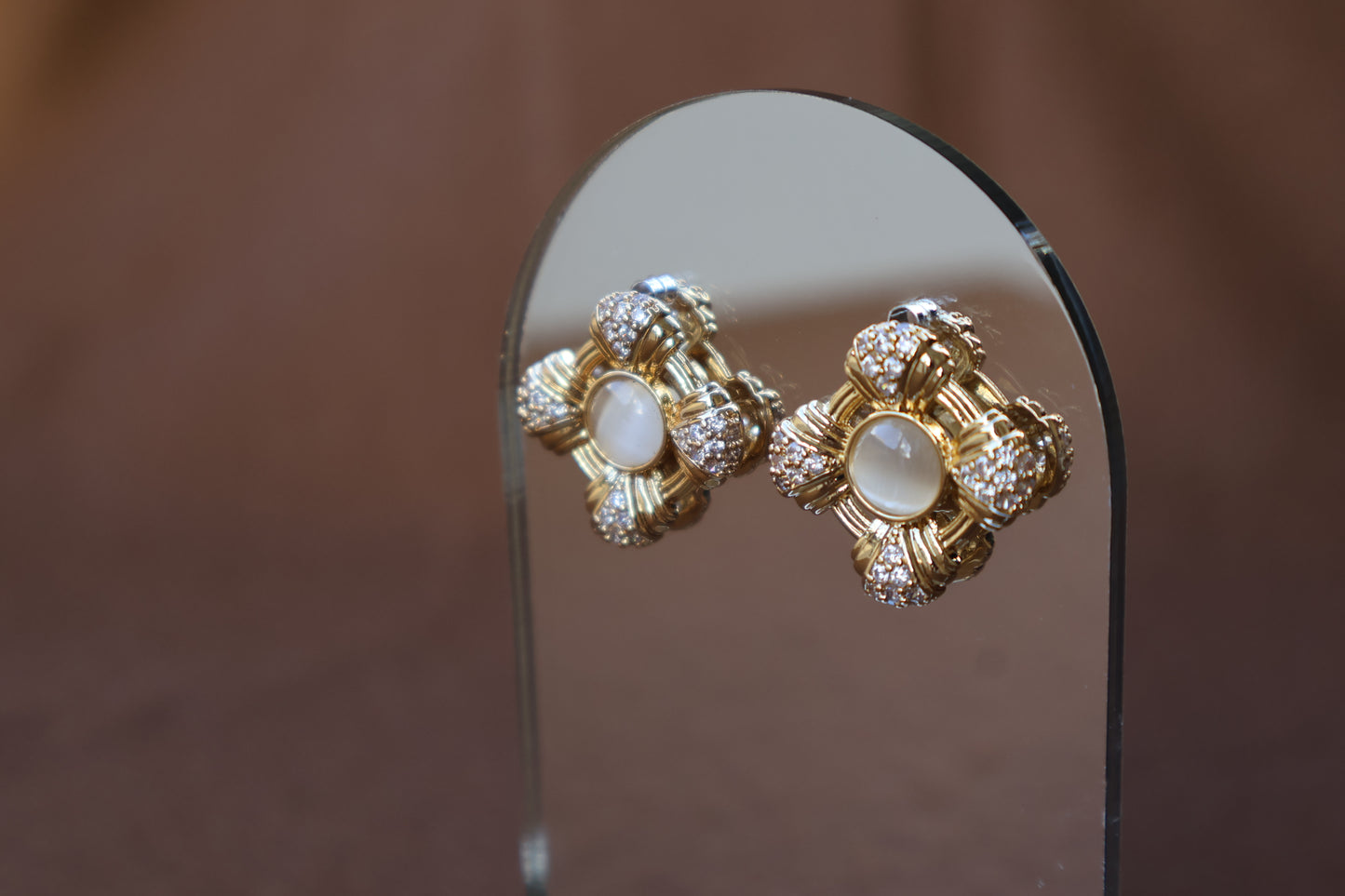 INTERLACE OVERSIZE STUDS