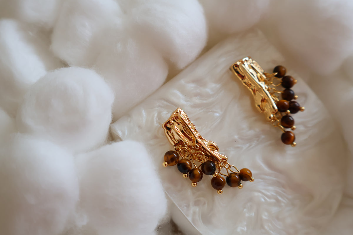 SOLVANE DROP EARRINGS