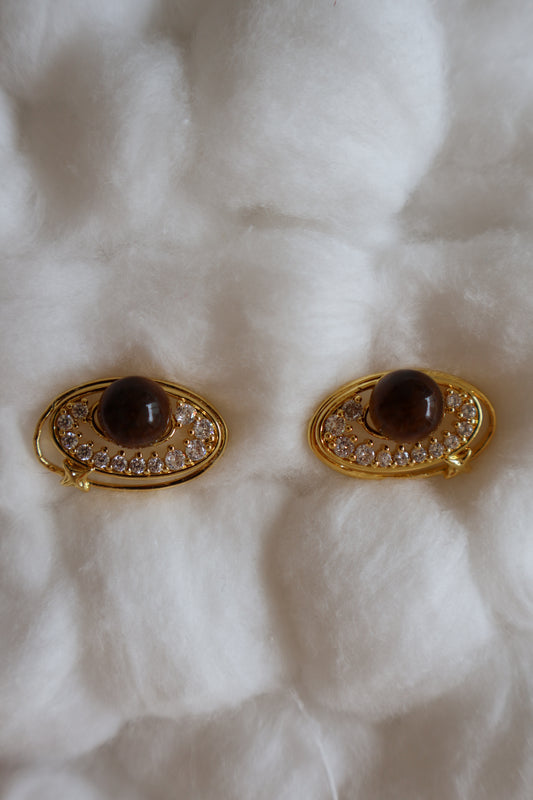 AVENNE STUDS